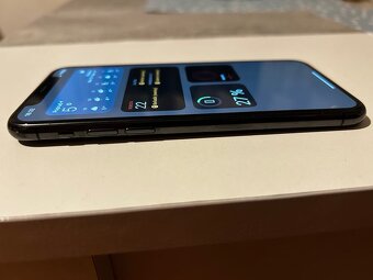 iPhone 11pro 256gb - 4