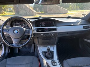 BMW 320d xdrive MPacket - 4