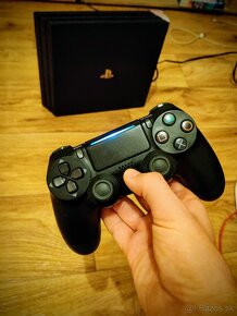 PS4 Pro 1TB - 4