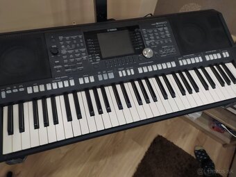 Yamaha s950 - 4