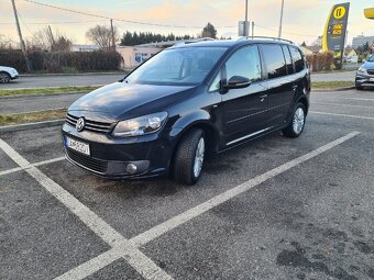 Volkswagen Touran 2,0TDI 7miest 103KW - 4