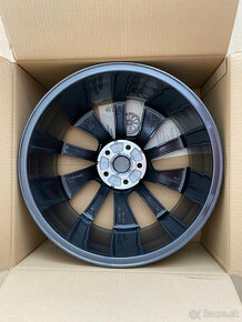 Braga Antracit 5x112 R18 7,5Jx18 ET48 Octavia 4 NOVÉ - 4