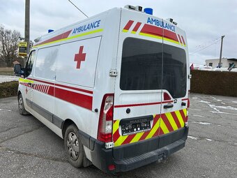 Renault Master 2.3 DCI Ambulancia - 4