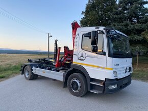 MERCEDES ATEGO 1218 - HÁKOVÝ NOSIČ KONT. + HYDR. RUKA - 4