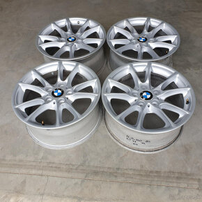 Originál BMW disky 5x120 R17 ET47 - 4