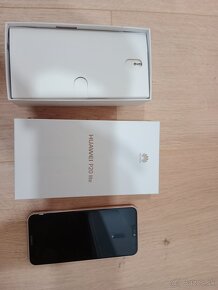 Predám Huawei P 20 lite - 4