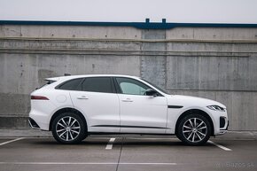 Jaguar F-Pace 2.0 I4 P250 R-Dynamic SE AWD A/T - 4