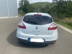 Renault Megane 2011, 1.6 - 4