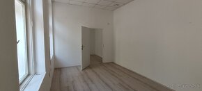 Podnikateľské priestory 2x, 21,25 m², Galanta, Hlavná - 4