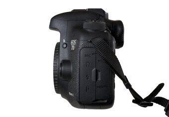 Canon EOS 7D Mark II   Body - 4