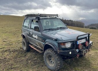 Mitsubishi Pajero 2.5 td - 4