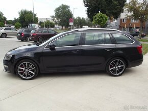 Škoda Octavia Combi 2.0 TDI DPF RS DSG - 4