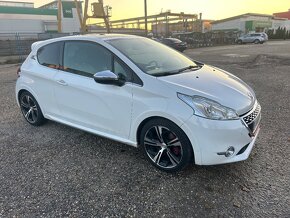 Peugeot 208 GTI - 4