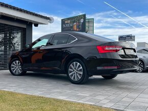 Škoda Superb 2.0 TDi DSG, r.v.: 2021 - 4