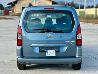 Peugeot Partner 1.6 HDI Facelift 2012 Family nová STKa EK - 4