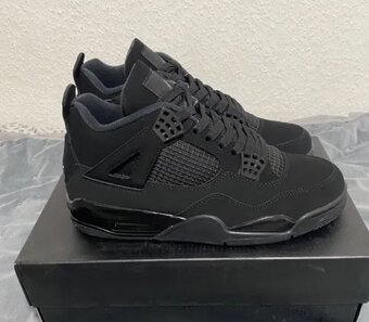 Nike Air Jordan 4 'Black Cat' - 4