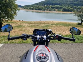 Triumph Street Triple 765 RS - 4