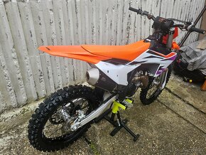 KTM 450 SX - F - 4