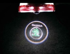 LED projektory s logom ŠKODA a VW. - 4