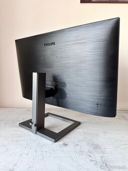 Philips monitor - 4