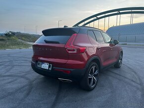 Volvo XC40 2.0 D3 R-Design - 4