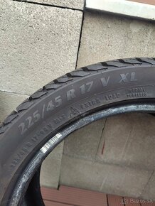 Predám zanovne zimné pneumatiky Matador 225/45 r17 - 4