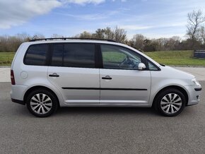 Volkswagen Touran 1.9 TDI Trendline - 4