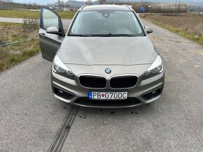 BMW 218i Gran Tourer kombi - 4