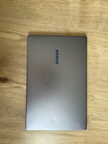 HONOR MagicBook 15 - 4