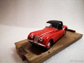 Predám Jaguar 3.5 Litri HP 160 1948 - Brumm 1:43 - 4