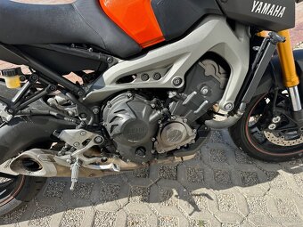 Yamaha MT-09 - 4