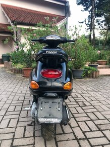 piaggio vespa et4 125 vespa - nepojazdná - 4