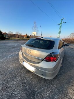 Opel Astra GTC 1.3 2007 - 4