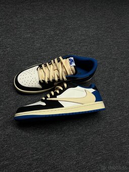 Nike x Travis Scott x Fragment Air Jordan 1 Low OG SP - 4