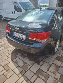 Chevrolet CRUZE 2011 1.8 benzin 104kw - 4