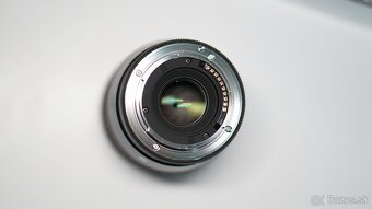 SIGMA 16mm f/1,4 SONY E aps-c - 4