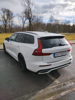 Volvo   V60 R-Desing D4 - 4