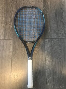 Predám tenisovú raketu YONEX EZONE 100L 285gr - 4