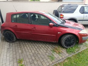 Renault Megane 1.5 - 4