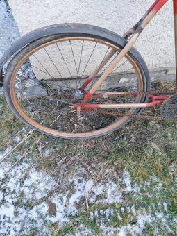 Predám veľmi starý bicykel STADION - 4