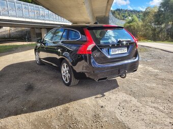 Volvo  v60 - 4