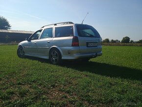 Opel Vectra B Caravan - 4