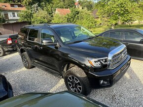 2016 Toyota Sequoia SR5 5,7 V8 4x4 7-miest podvozok +5cm - 4