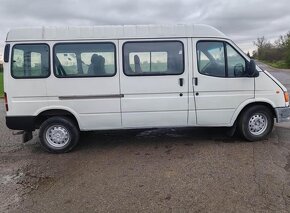 Ford transit 2.5d 9 míst - 4