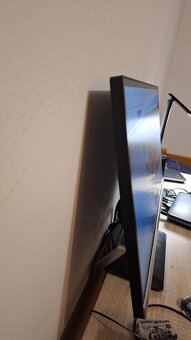 Monitor HP Pavilion 23cw (23") + reproduktory Logitech Z150 - 4