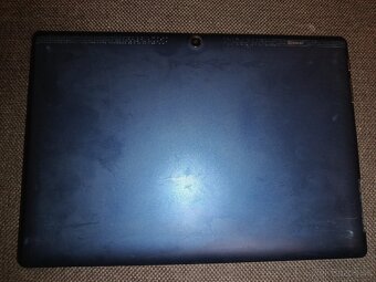 Predam starsi tablet Lenovo - 4