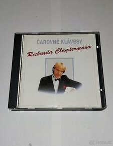 zbierka hudobných CD albumov, platní a DVD - 4