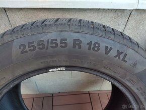 Predám zimné pneumatiky Continental 255/55 r18 - 4