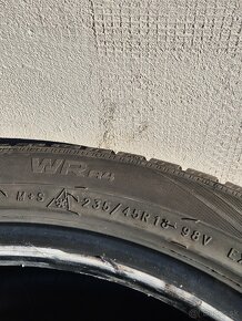 Zimne pneumatiky 234/45 R18 Nokian - 4