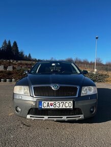 Škoda Octavia Combi 2.0 TDI 4x4 Scout - 4